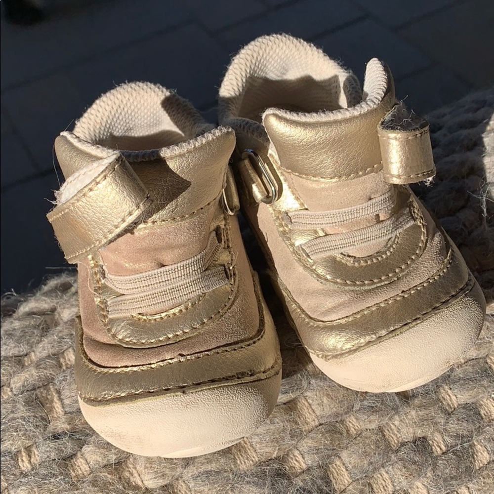 Stride Rite “jazzy” soft motion sneakers | 5